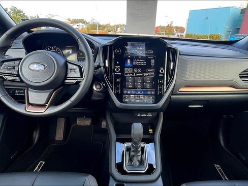 Used 2025 Subaru Forester Sport image 15