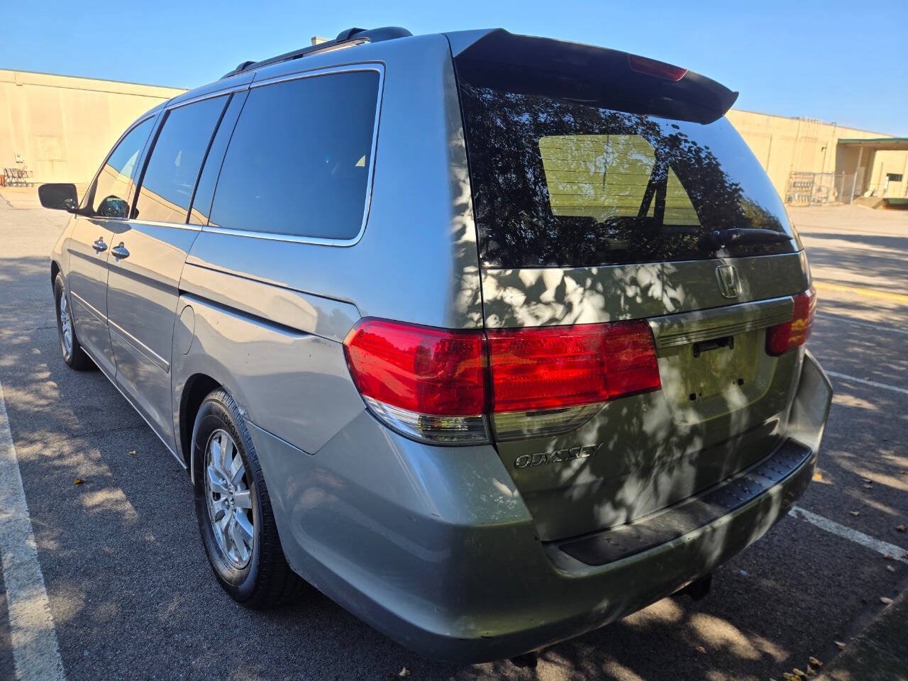 Used 2010 Honda Odyssey EX image 5