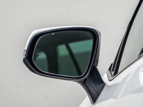 Used 2024 Toyota RAV4 XLE AWD/4WD image 14