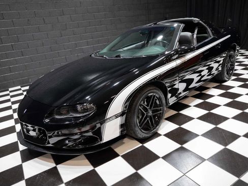 Used 2002 Chevrolet Camaro Z28 w/ Preferred Equipment Group 2 image 13