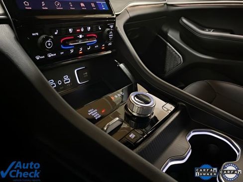 Used 2025 Jeep Grand Cherokee Limited 4xe image 50