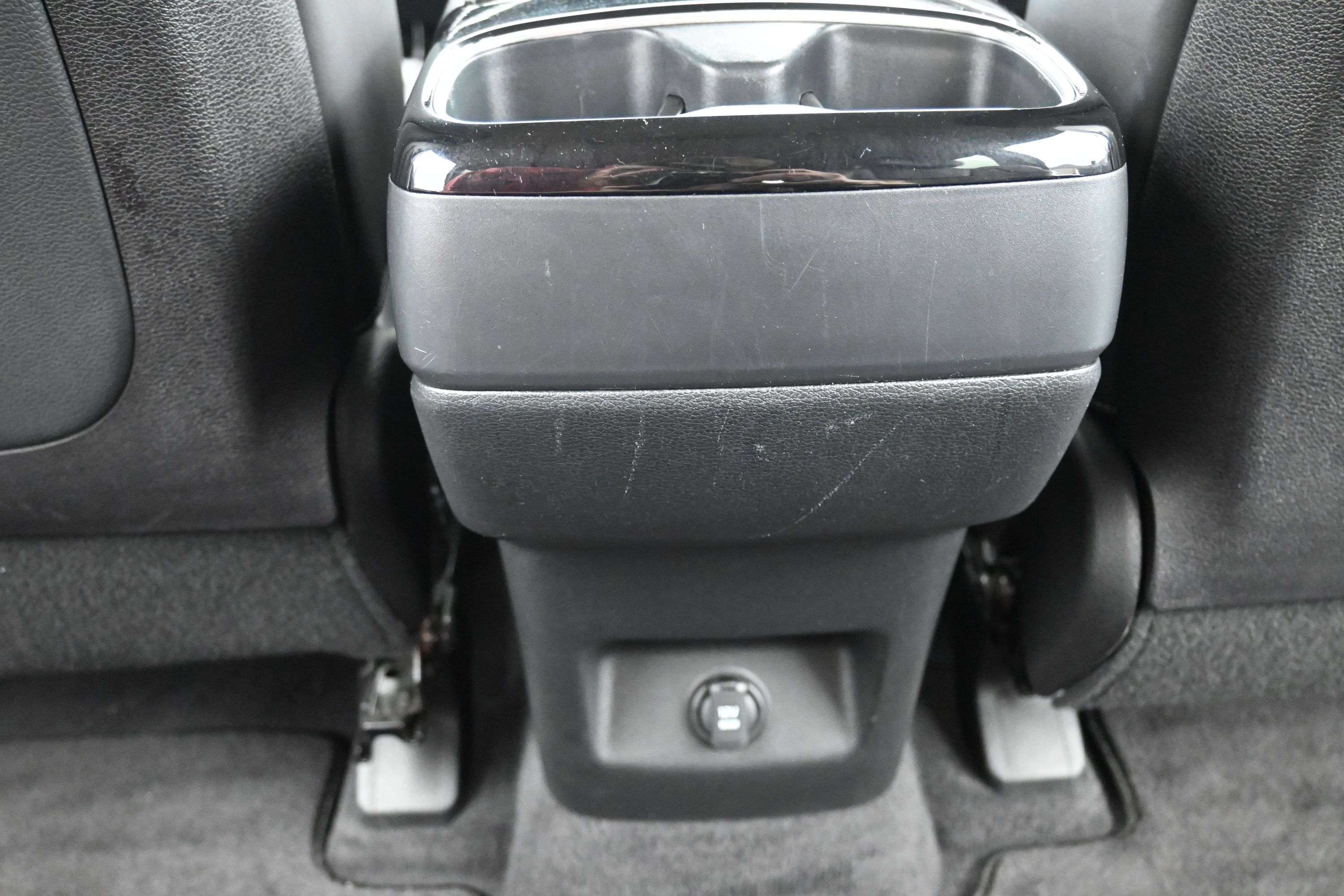 Used 2025 Kia Telluride S FWD image 18