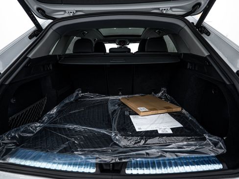 New 2025 Audi Q5 Premium Plus image 20