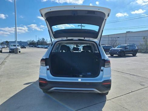 New 2026 Volkswagen Taos S FWD image 26