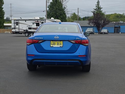 Used 2024 Nissan Sentra SV image 8