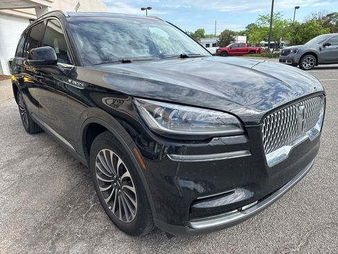 Used 2023 Lincoln Aviator Reserve w/ Equipment Group 201A AWD/4WD image 12