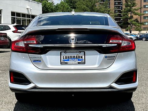 Used 2018 Honda Clarity Touring image 4