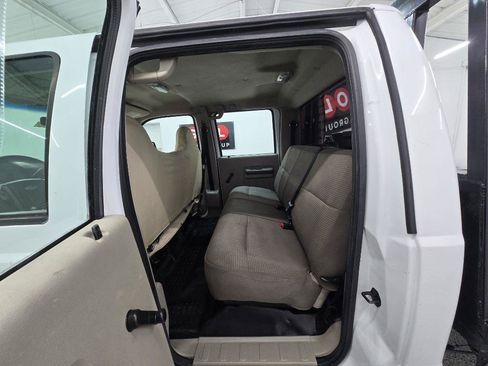 Used 2010 Ford F250 XL AWD/4WD image 15