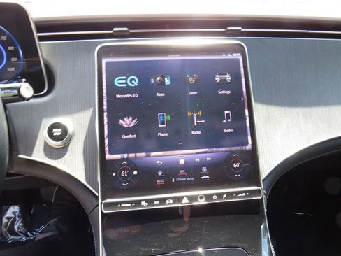 Used 2023 Mercedes-Benz EQE 350+ 4MATIC SUV image 13