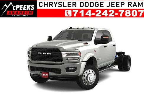 New 2024 RAM 5500 Tradesman w/ Chrome Appearance Group image 1