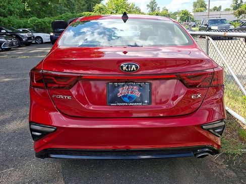 Used 2019 Kia Forte EX FWD image 4