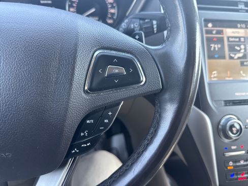 Used 2017 Lincoln MKC Reserve w/ Lincoln MKC Climate Package image 19