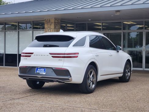 New 2026 Genesis GV70 2.5T AWD/4WD image 4