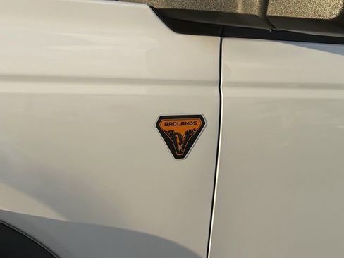 Certified 2025 Ford Bronco Badlands AWD/4WD image 5