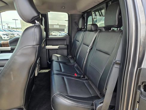 Used 2015 Ford F150 Lariat w/ Equipment Group 501A Mid RWD image 12