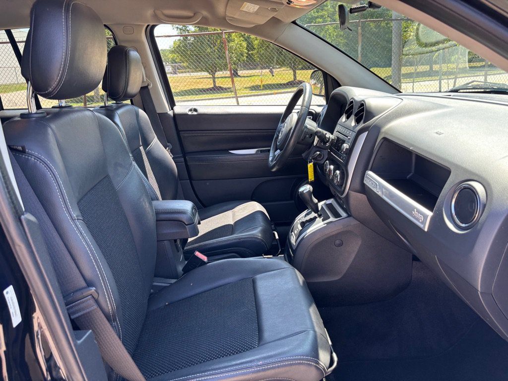 Used 2014 Jeep Compass Latitude AWD/4WD image 10