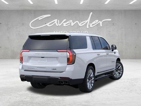 New 2026 GMC Yukon XL Denali Ultimate AWD/4WD image 4