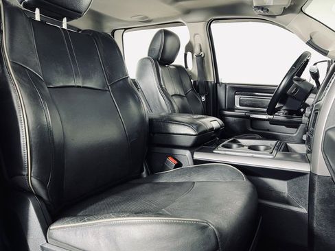Used 2014 RAM 3500 Laramie Longhorn image 19