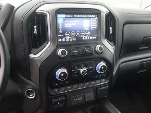 Used 2023 GMC Sierra 3500 Denali image 20