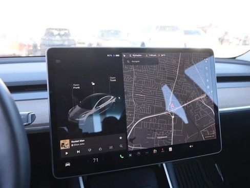 Used 2020 Tesla Model 3 Long Range image 15