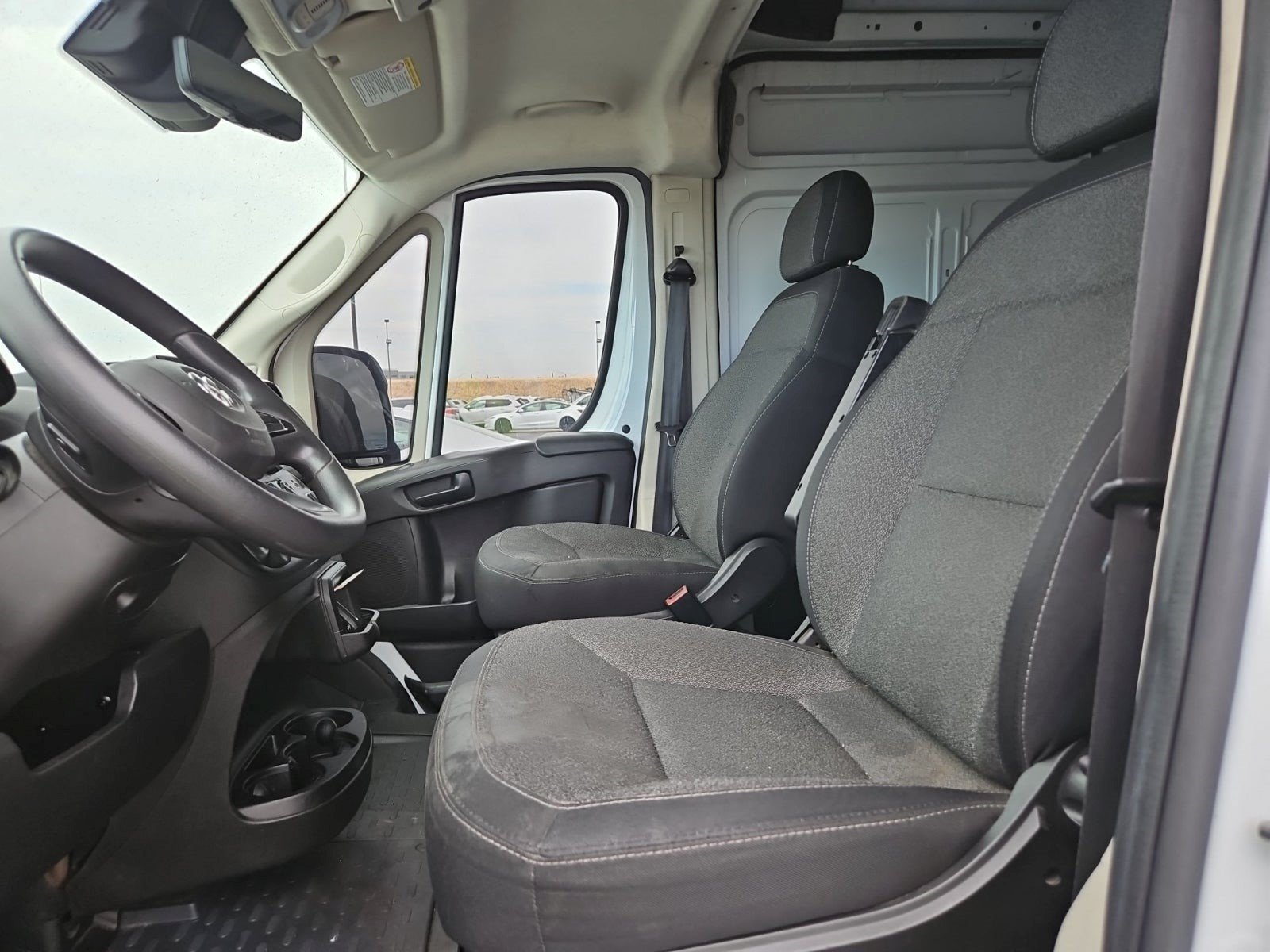 Used 2022 RAM ProMaster 2500 w/ Safety Group (A) FWD image 7