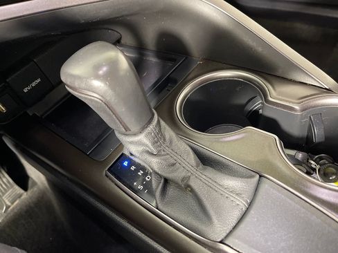 Certified 2021 Toyota Camry SE w/ Convenience Package FWD image 22