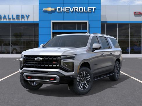 New 2026 Chevrolet Suburban Z71 w/ Comfort Package AWD/4WD image 7