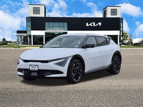 New 2026 Kia EV6 Wind AWD/4WD image 4