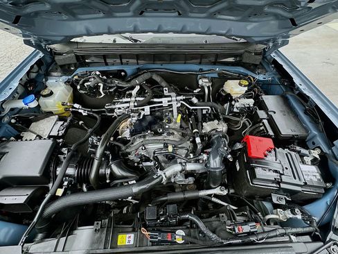 Used 2025 Ford Bronco Outer Banks AWD/4WD image 30