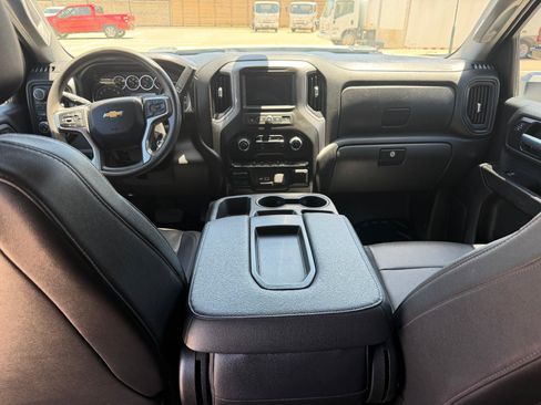 Used 2021 Chevrolet Silverado 2500 W/T w/ WT Convenience Package AWD/4WD image 24