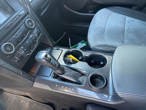 Used 2017 Ford Explorer XLT w/ Equipment Group 202A image 15