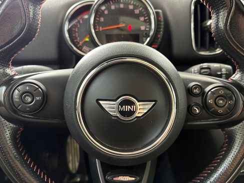 Used 2017 MINI Cooper Countryman ALL4 AWD/4WD image 10