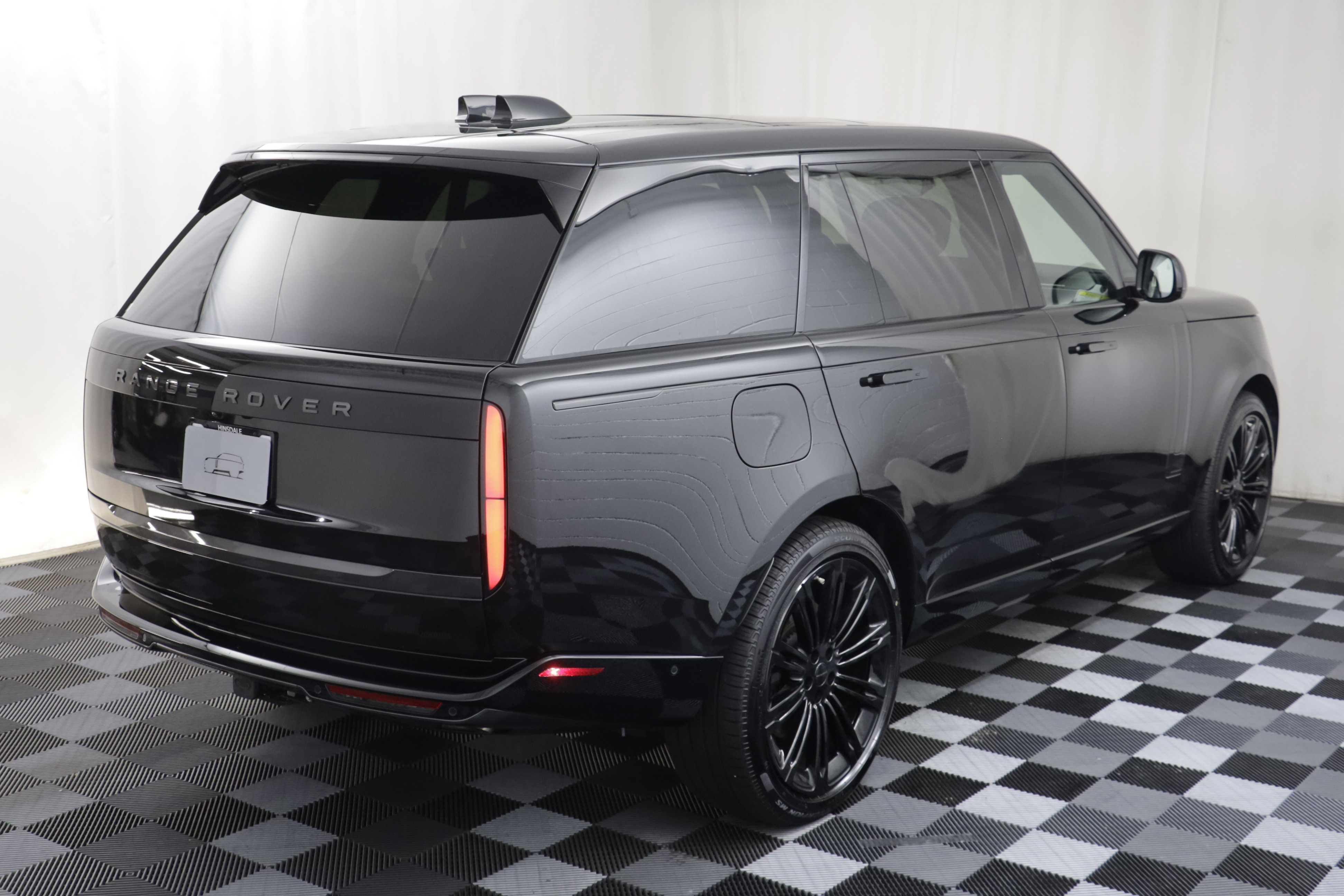 New 2026 Land Rover Range Rover Long Wheelbase Autobiography AWD/4WD image 20