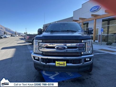 Used 2019 Ford F350 Lariat w/ Lariat Ultimate Package image 2
