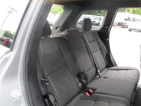 Used 2019 Jeep Grand Cherokee Laredo image 21