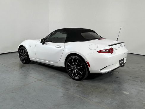 Used 2025 MAZDA MX-5 Miata Grand Touring w/ Appearance Package RWD image 7