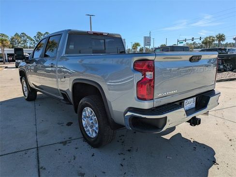 Used 2025 Chevrolet Silverado 2500 LT w/ All Star Edition image 6