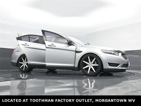 Used 2018 Ford Taurus SHO w/ Driver Assist Package image 34