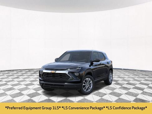 New 2026 Chevrolet TrailBlazer LS w/ LS Convenience Package AWD/4WD image 2