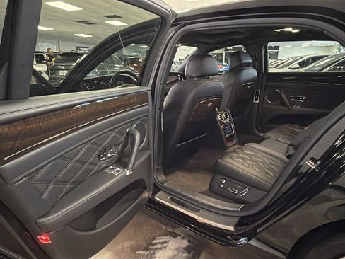 Used 2014 Bentley Flying Spur W12 AWD/4WD image 40