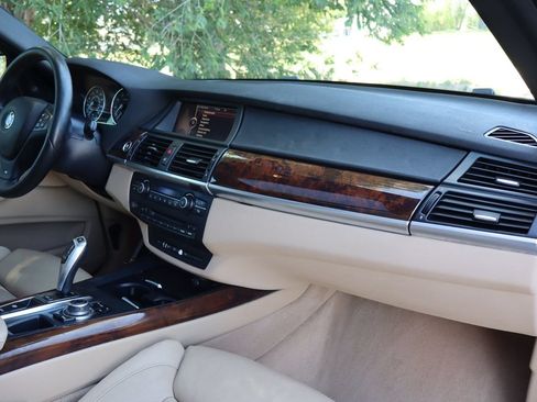 Used 2013 BMW X5 xDrive50i AWD/4WD image 18