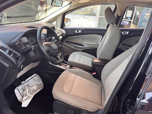 Used 2018 Ford EcoSport SE FWD image 12