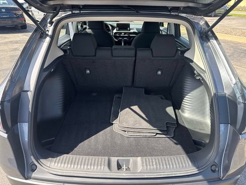 Certified 2024 Honda HR-V LX image 17