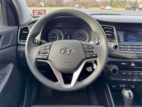 Used 2017 Hyundai Tucson SE image 13