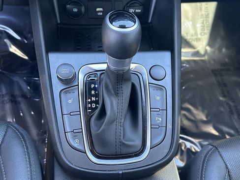 Used 2023 Hyundai Kona Limited w/ Cargo Package image 33