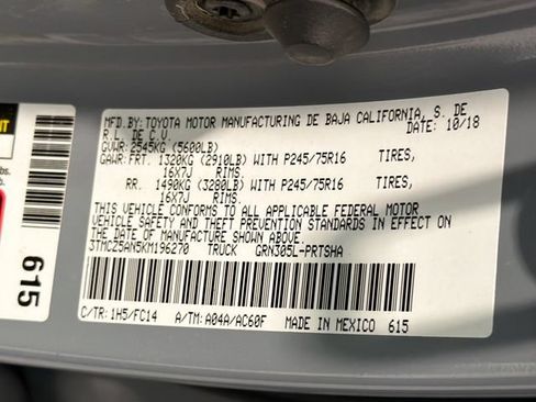 Certified 2019 Toyota Tacoma SR5 AWD/4WD image 24