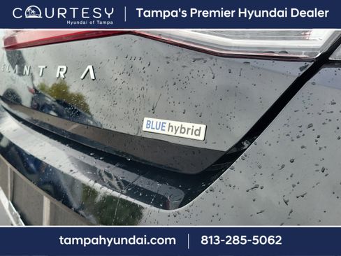 Certified 2025 Hyundai Elantra Blue image 8