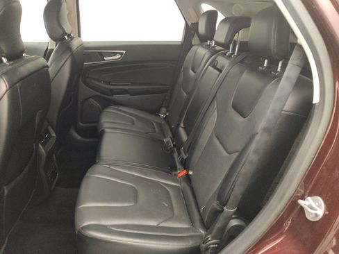 Used 2018 Ford Edge Titanium w/ Equipment Group 302A image 18