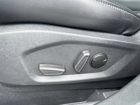 Used 2024 Ford Edge SEL w/ Convenience Package AWD/4WD image 13