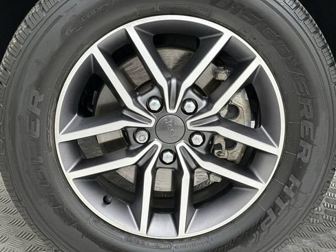 Used 2020 Jeep Grand Cherokee Limited AWD/4WD image 10